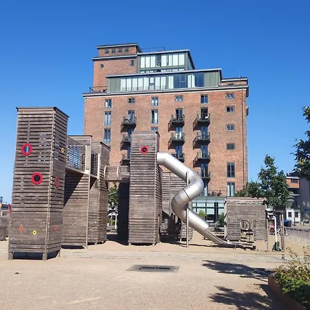 Meehrflair Ohle06 Alter Hafen Mit Balkon Im Historischen Ohlerich Speicher Apartman Wißmar
